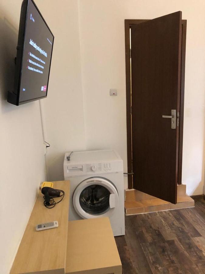 شقة بوخارست  في Studio Old Town By Dtm Properties المظهر الخارجي الصورة